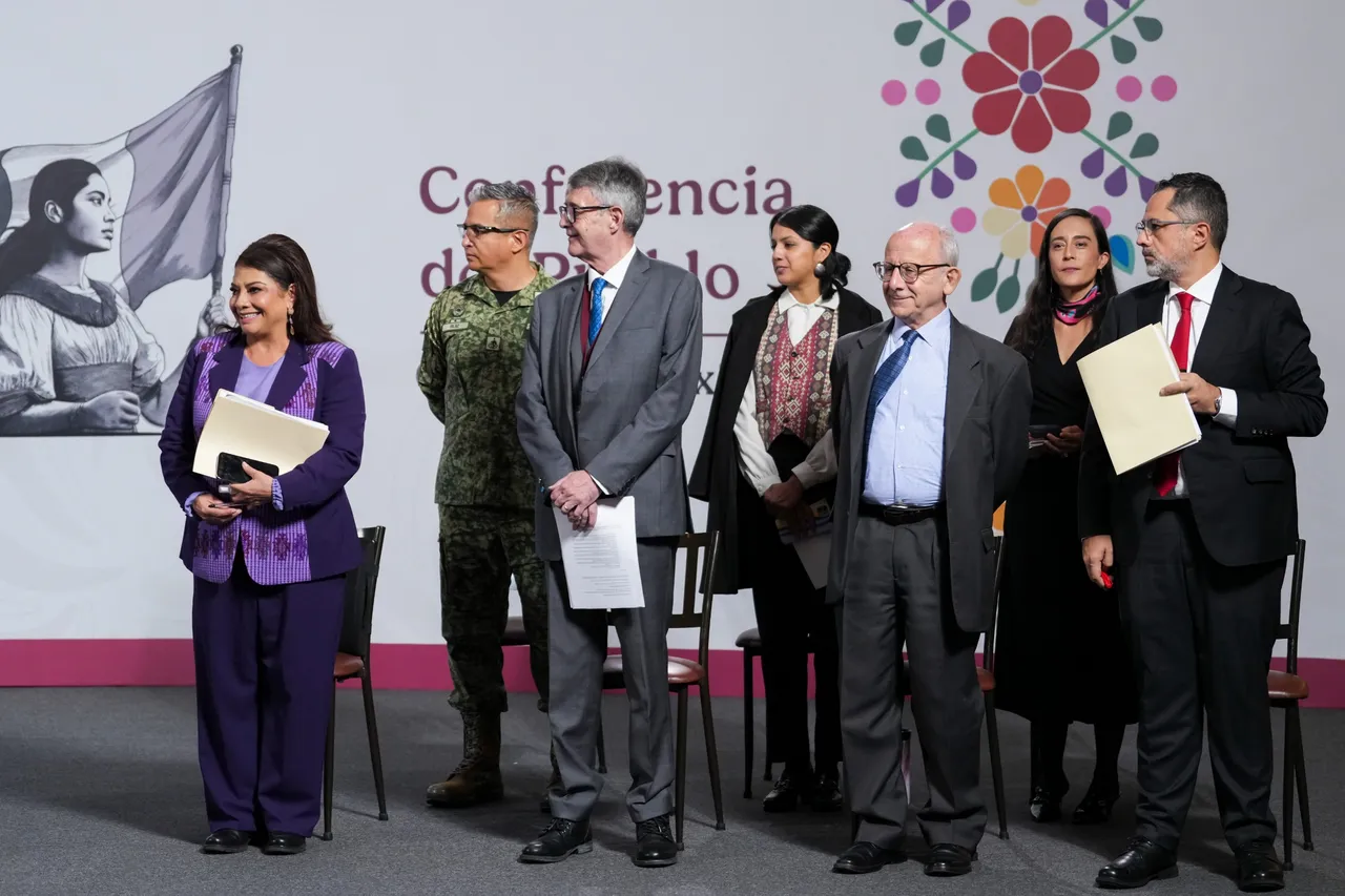 Durante-el-entrante-julio-se-celebraran-700-anos-de-la-fundacion-de-Tenochtitlan-a-partir-de-la-fecha-mas-aceptada-para-la-hierofania-del-aguila-devorando-a-la-serpiente.-Foto-Presidencia.jpeg