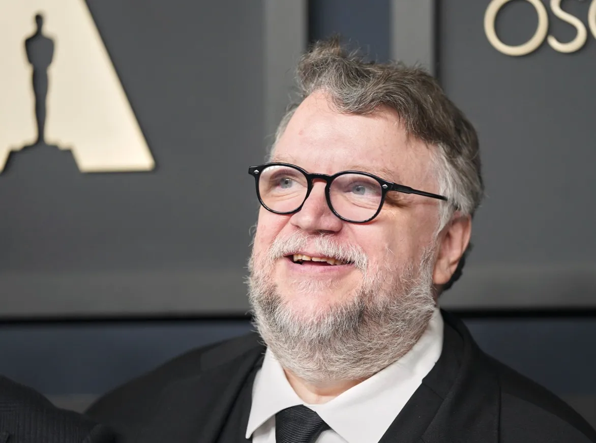 GUILLERMO DEL TORO