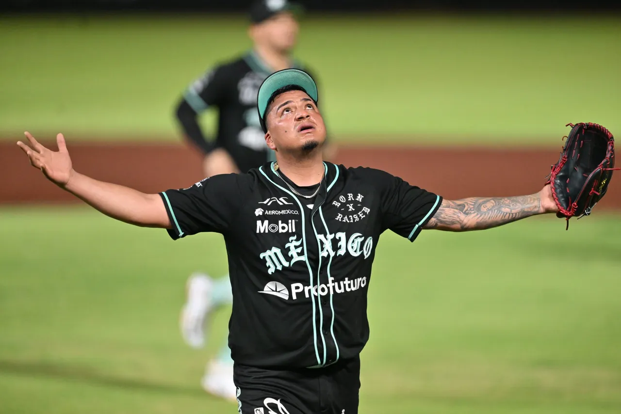 Los Diablos Rojos armaron rally de carreras en el sexto episodio para encaminar su triunfo sobre Piratas y poner dos victorias por bando.
