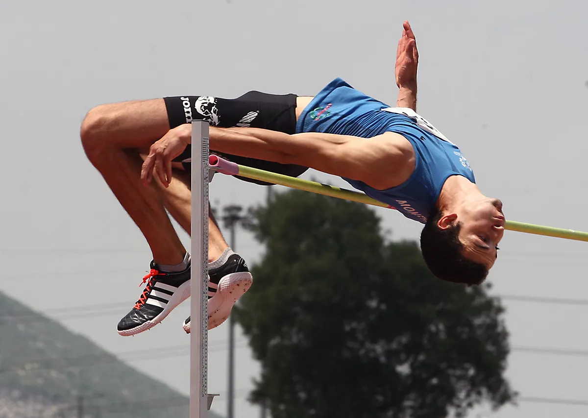 Edgar Rivera, seleccionado nacional de salto de altura (1)