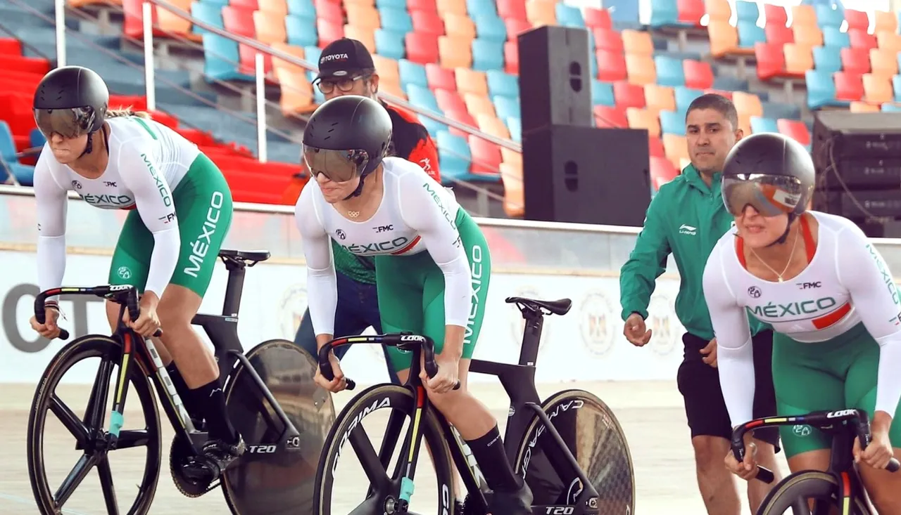 Equipo mexicano femenil de ciclismo de velocidad