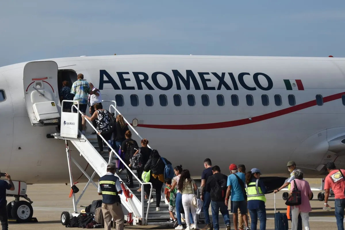 AVION AEROMEXICO