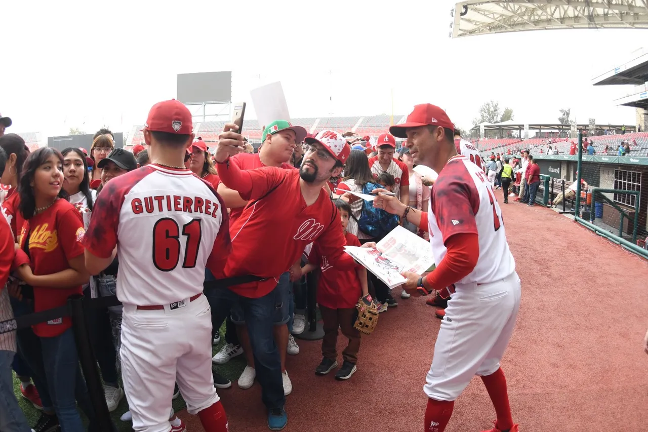 FAN FEST 1