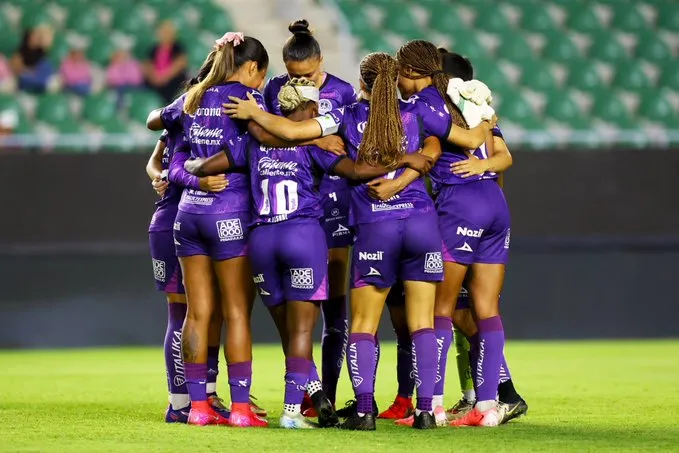 FEMENIL MAZA