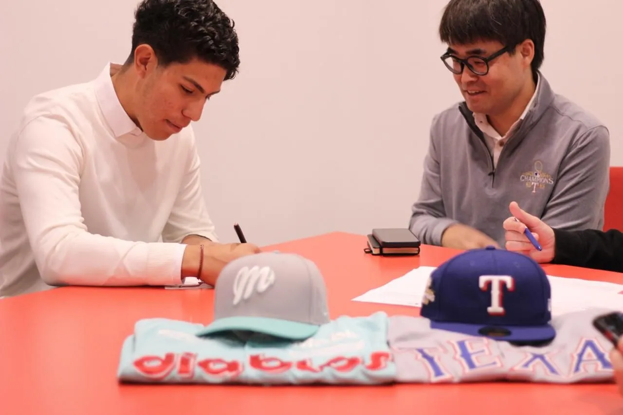 FIRMA SEBASTIÁN BAQUERA 1