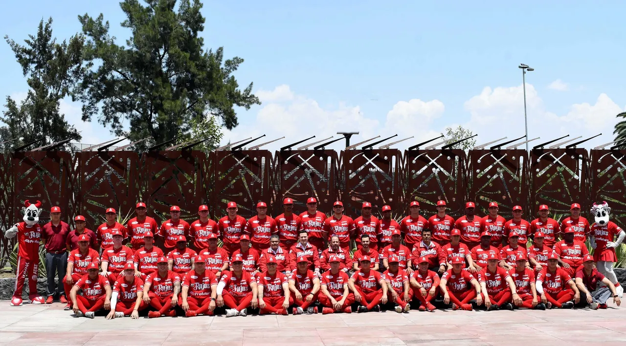 FOTO DIABLOS ROJOS 2022