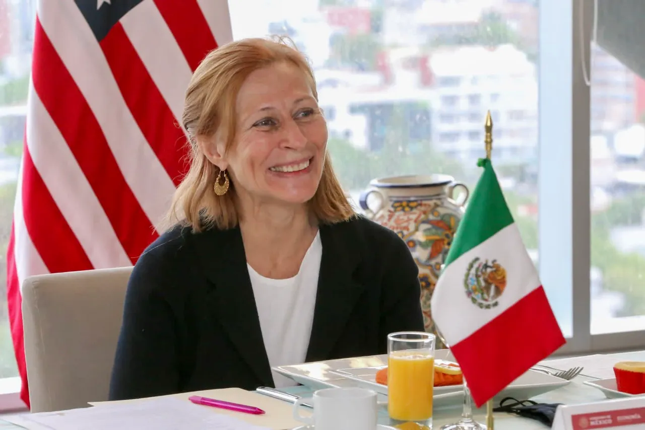 TATIANA CLOUTHIER