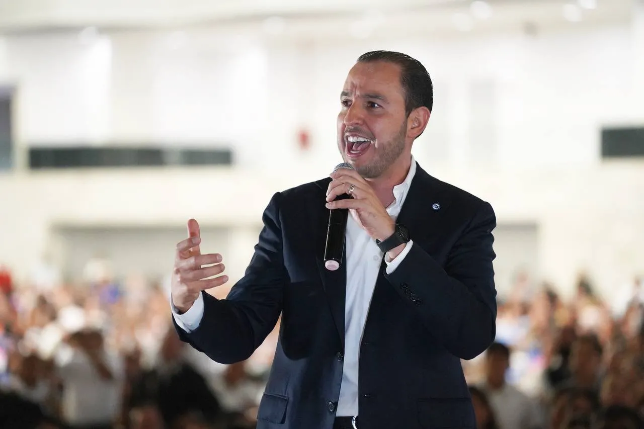 Marko Cortés denuncia en Estrasburgo la "regresión democrática" y la violencia en México