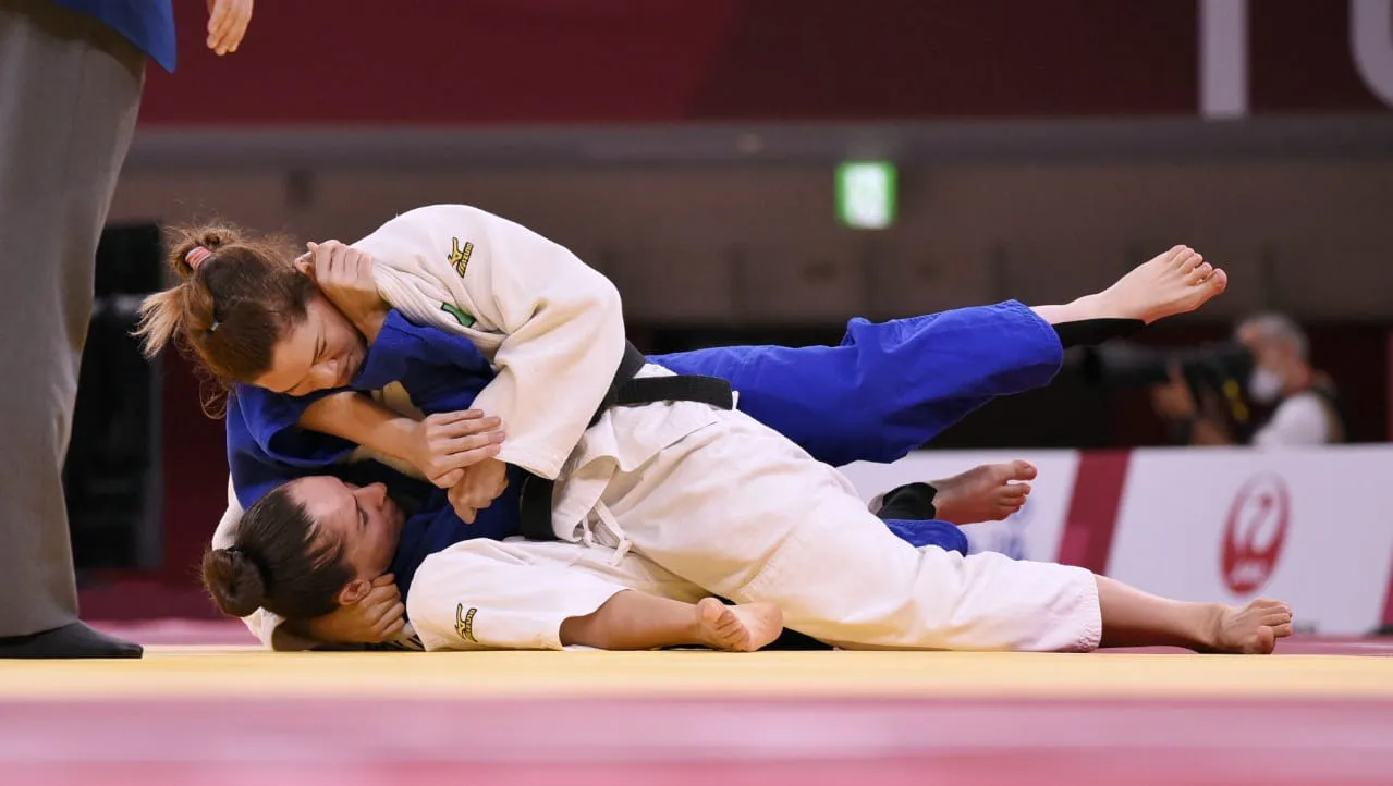 Foto 2 Lenia Ruvalcaba Bronce en Tokio 2020