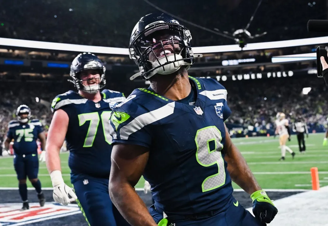 Los Seattle Seahawks aplastaron este sábado por 41-6 a los San Francisco