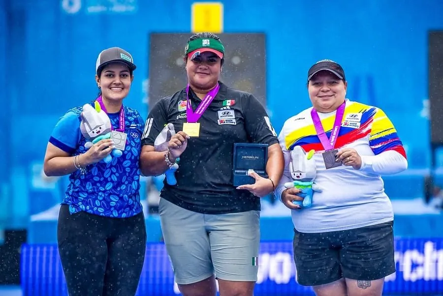 Andrea Maya Becerra Arizaga vivió un día inolvidable en el Campeonato Mundial de Tiro con Arco Gwanju 2025, donde volvió