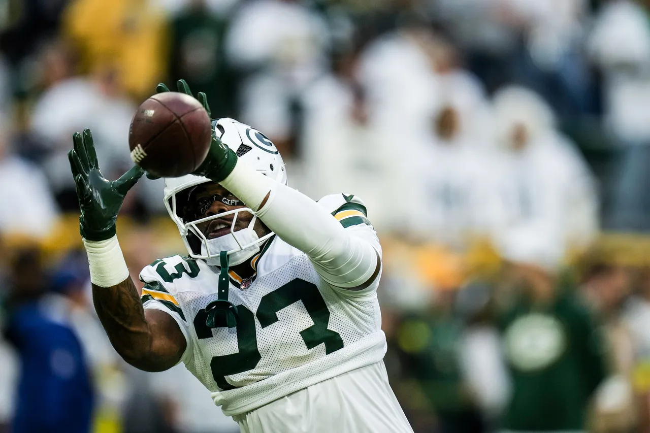 Green Bay Packers enlazó este jueves su segunda victoria en el comienzo de la temporada de la NFL al vencer en el Lambeau Field por 27-18 a