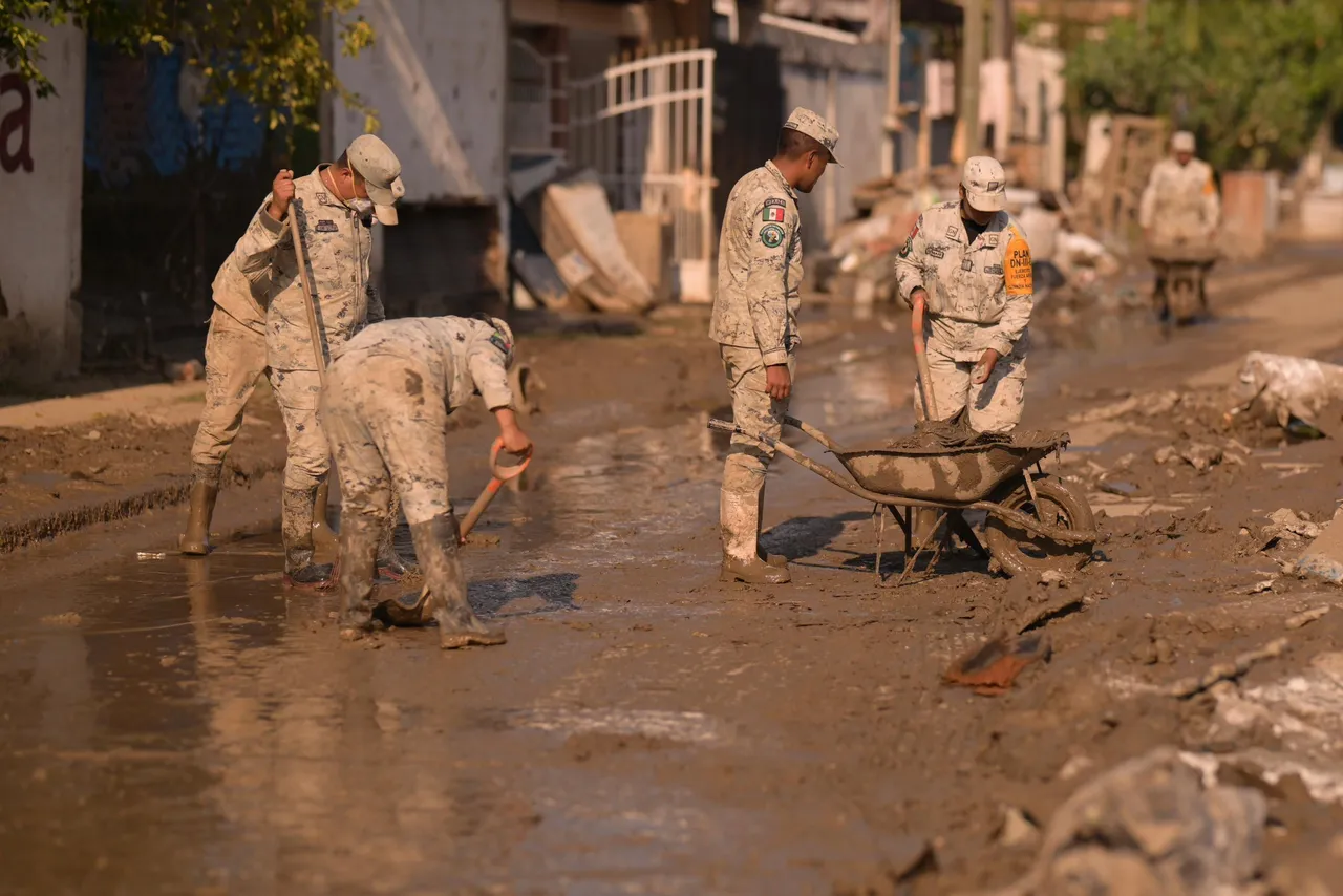 Elevan a 76 los fallecidos por inundaciones y bajan a 39 los desaparecidos