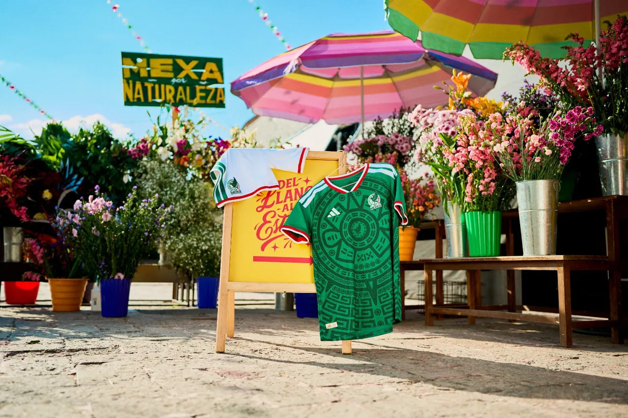 La Selección Mexicana presentó oficialmente el uniforme que vestirá durante la Copa del Mundo 2026, torneo que se celebrará
