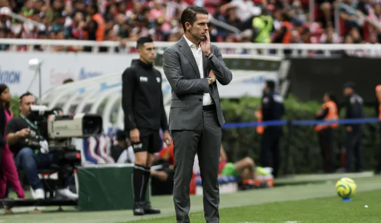 GAGO EN CHIVAS