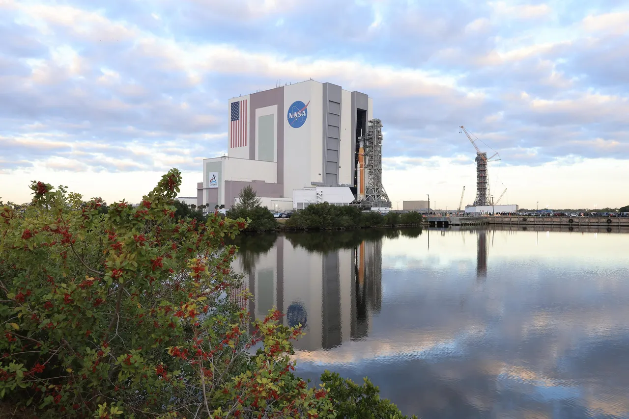 La NASA mueve su cohete de 6.5 km: Todo listo para el histórico despegue de Artemis II