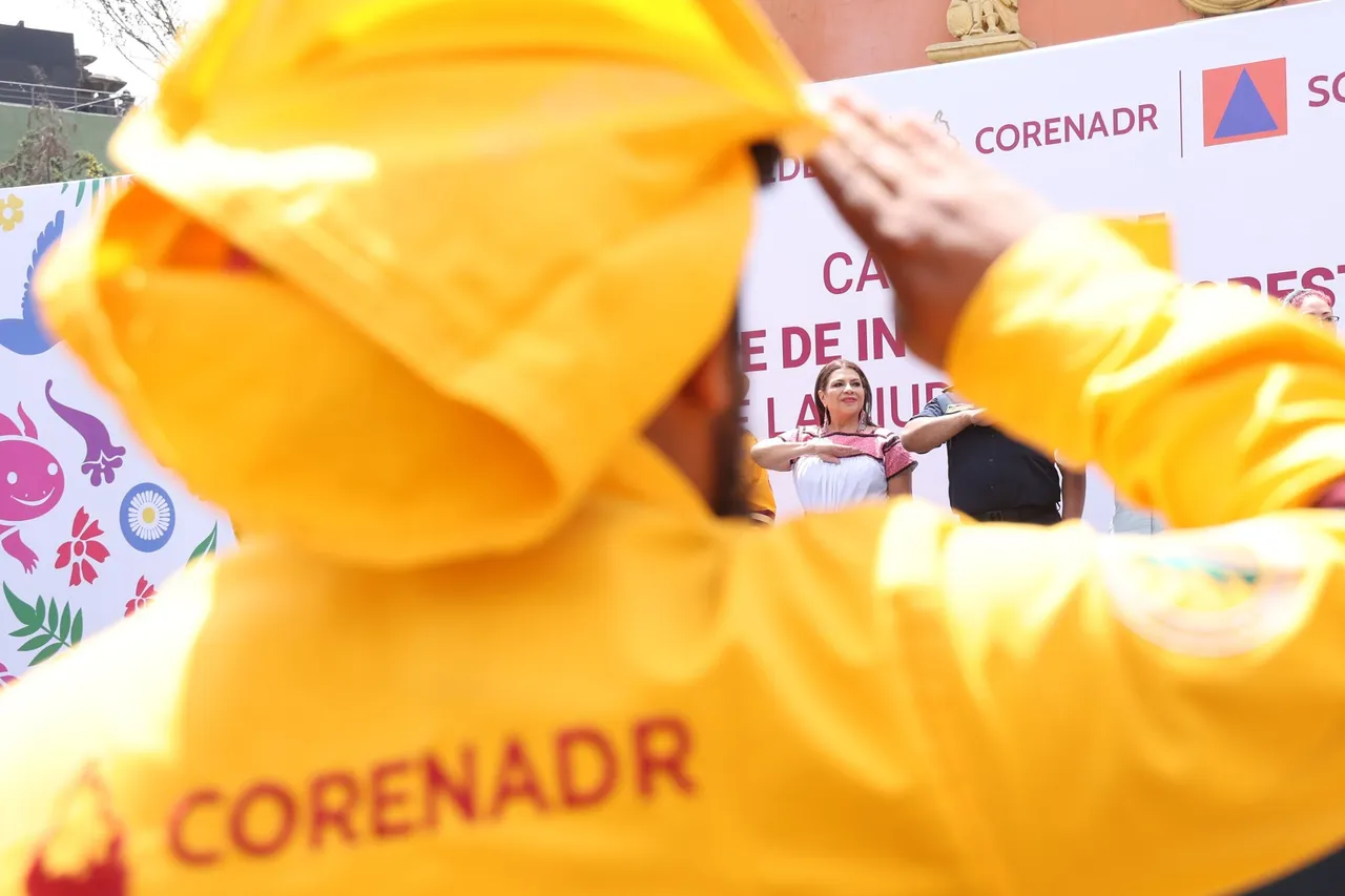Clara Brugada encabeza campaña contra incendios forestales en la CDMX