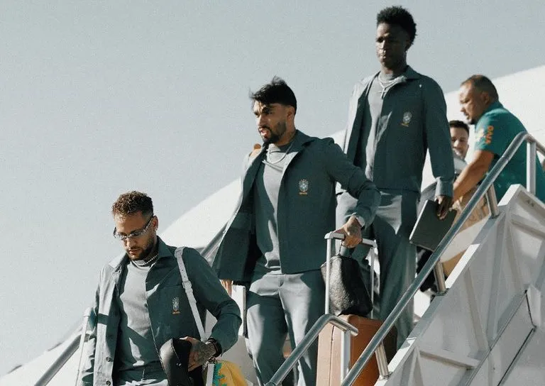 La Selección de Brasil ya se encuentra en territorio estadounidense para iniciar la última etapa de su preparación rumbo a la Copa Mundial de la FIFA 2026. Con Neymar