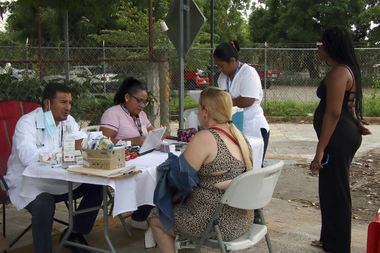 Migrantes en el sur de México enfrentan graves problemas de salud en condiciones precarias