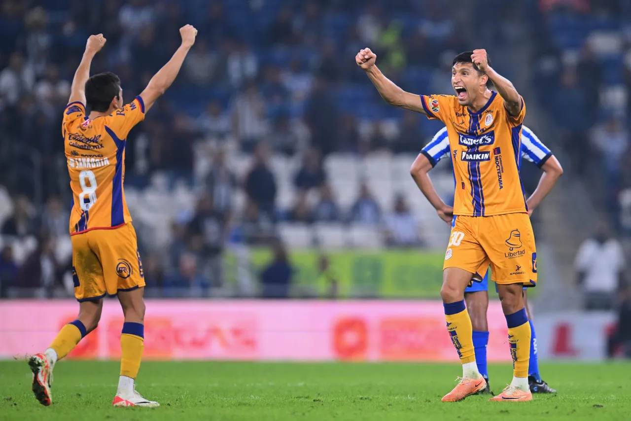 Liga BBVA MX Apertura 2023 Monterrey vs Atletico San Luis CFV