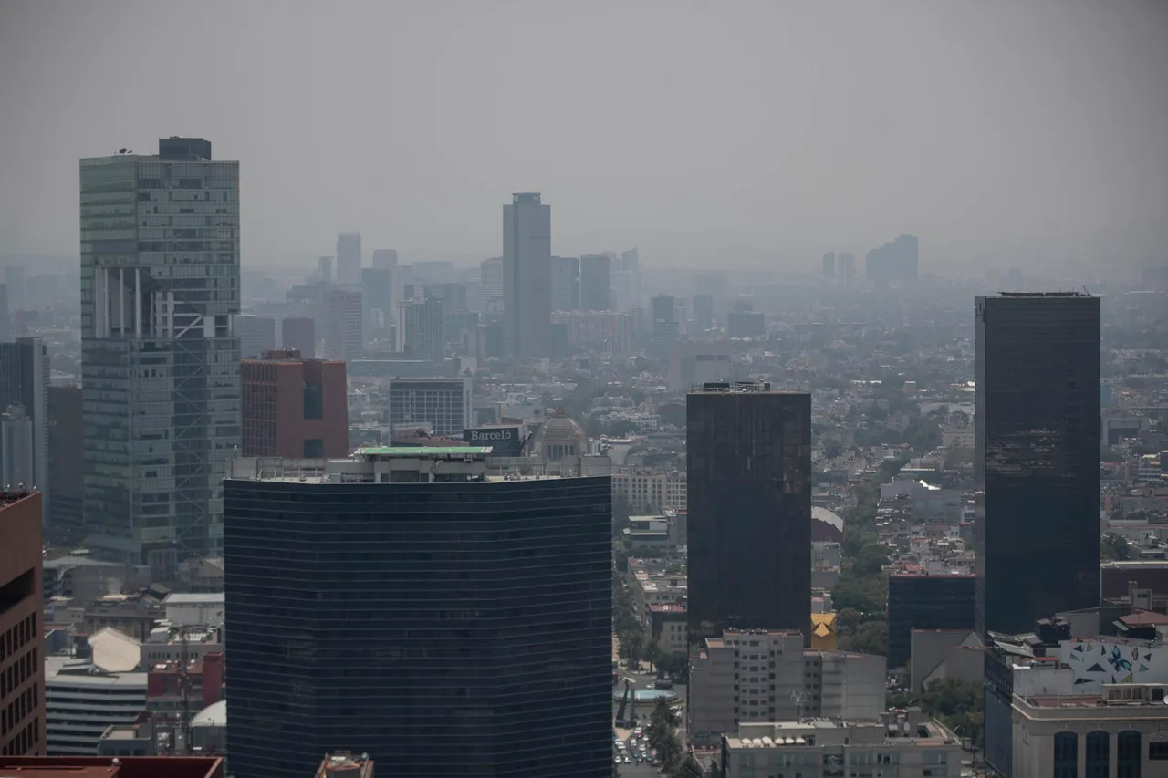 Autoridades activan contingencia ambiental en Valle de MÈxico y suman ya ocho en 2024