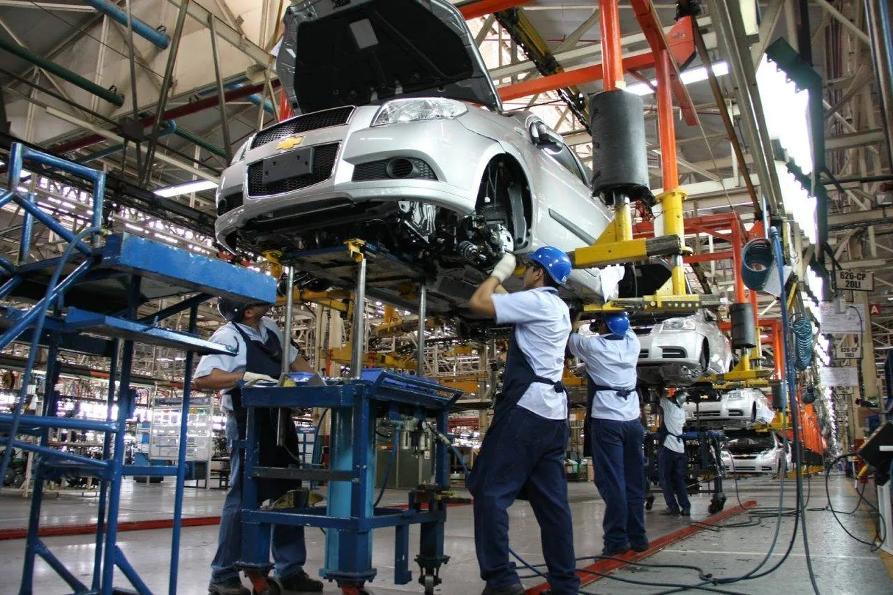 INDUSTRIA