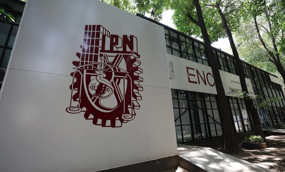 IPN-01-1160&#215;700