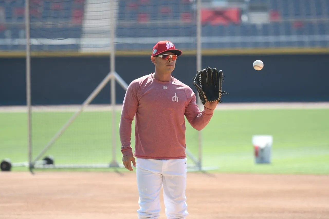 JESÚS FABELA REPORTA AL ENTRENAMIENTO