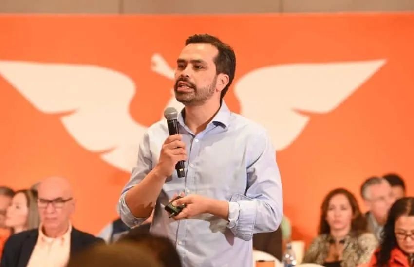 MC rechaza revocación de mandato en Plan B de Sheinbaum