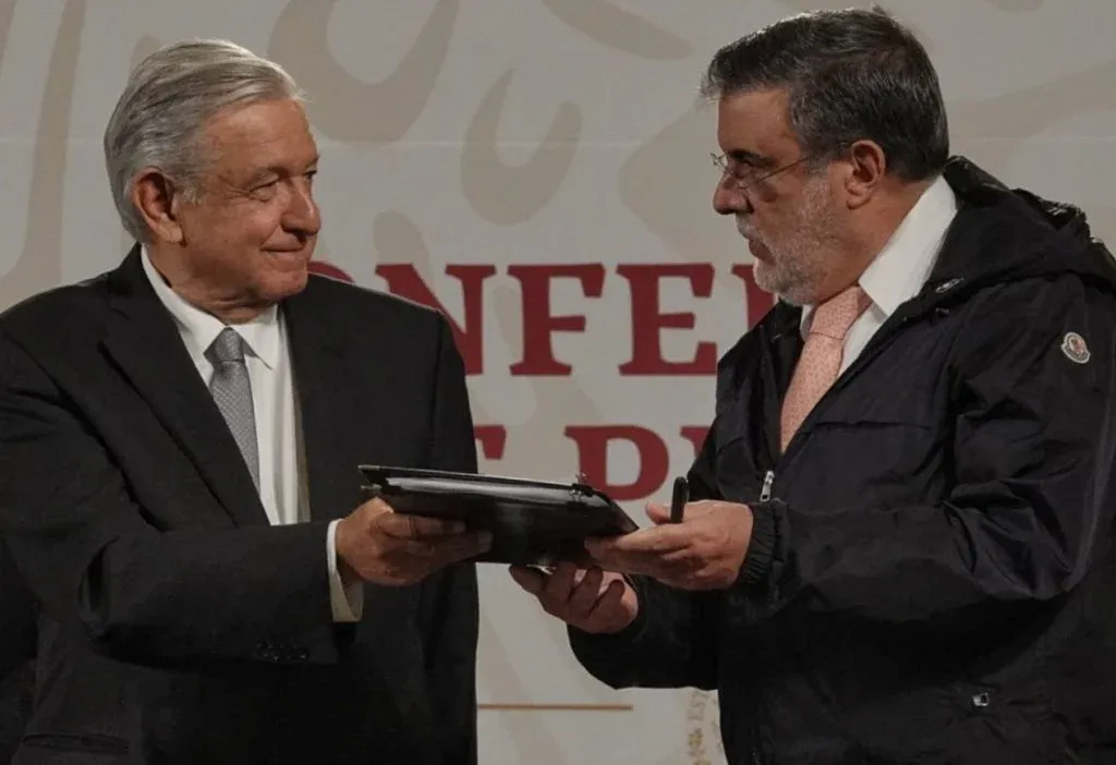 Julio-Scherer-Ibarra-amlo-1024&#215;702