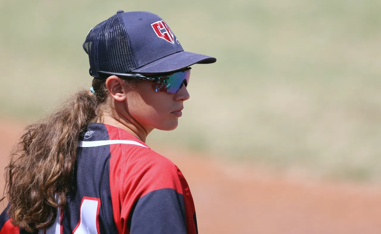 Kristyna El Ghannam brilla en el diamante_ es la única mujer en el Mundial de Beisbol (1)