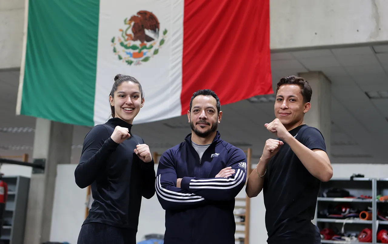 Leslie Soltero García, Brandon Plaza Hernández y David Davis