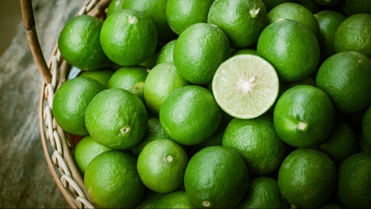Limones-verdes-e1618436366908