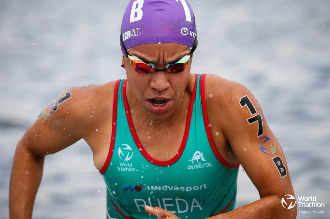 Lizeth Rueda, seleccionada de triatlón