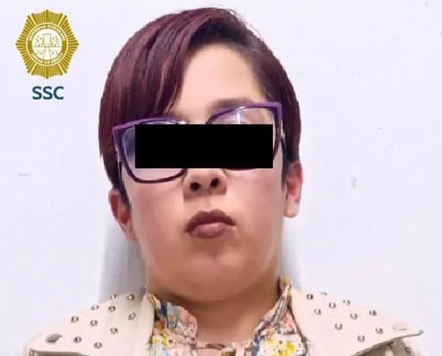 MUJER