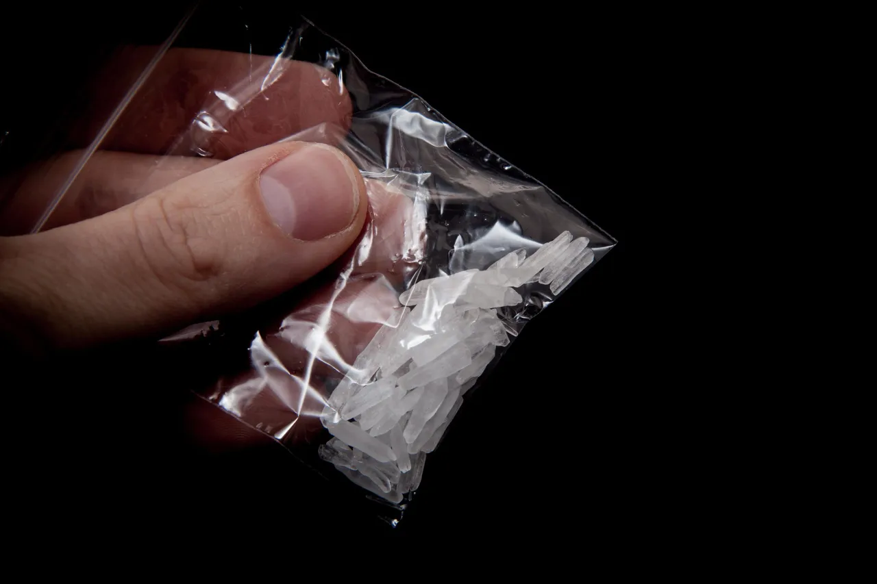 Methamphetamine_share