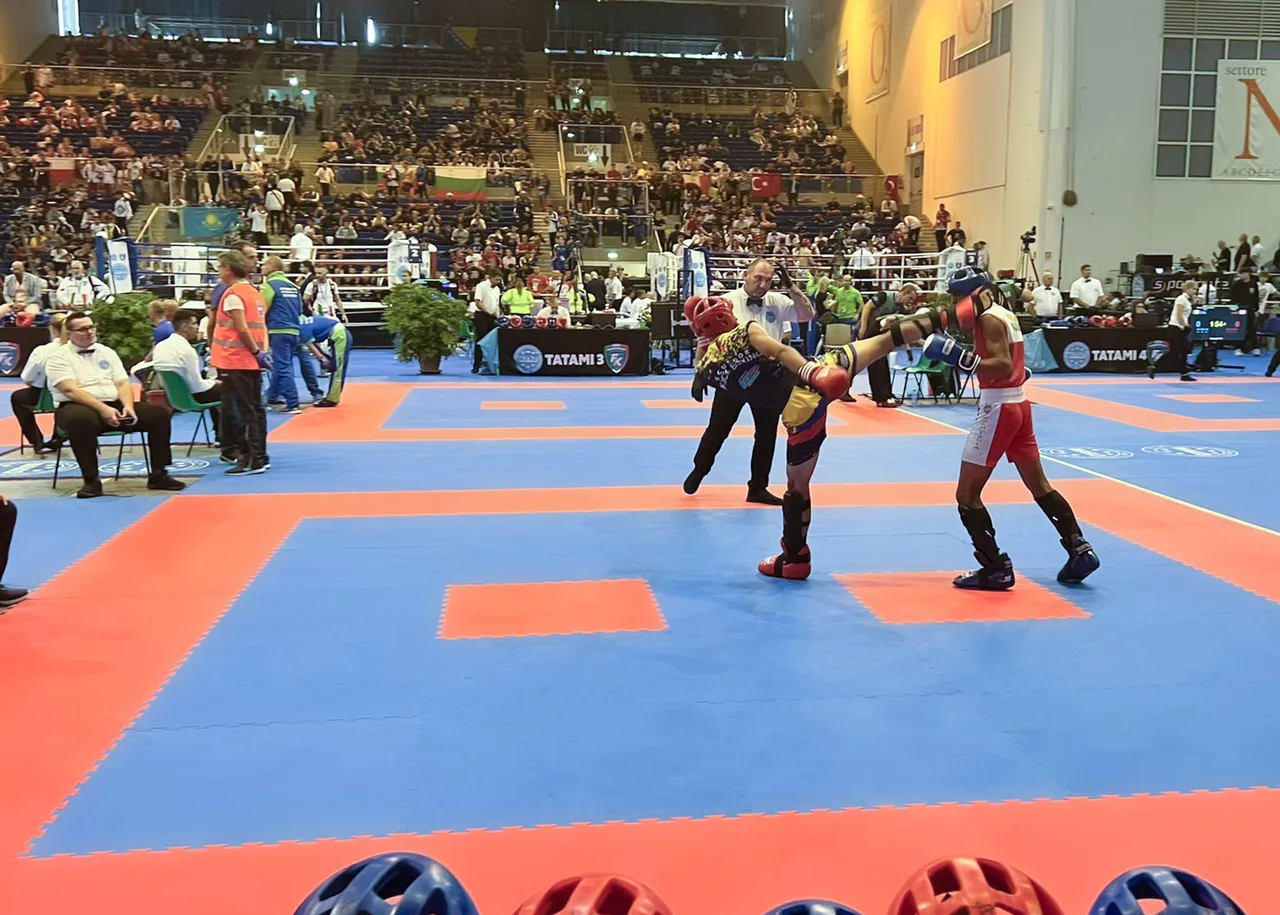 México en Mundial de kickboxing en Italia (2)