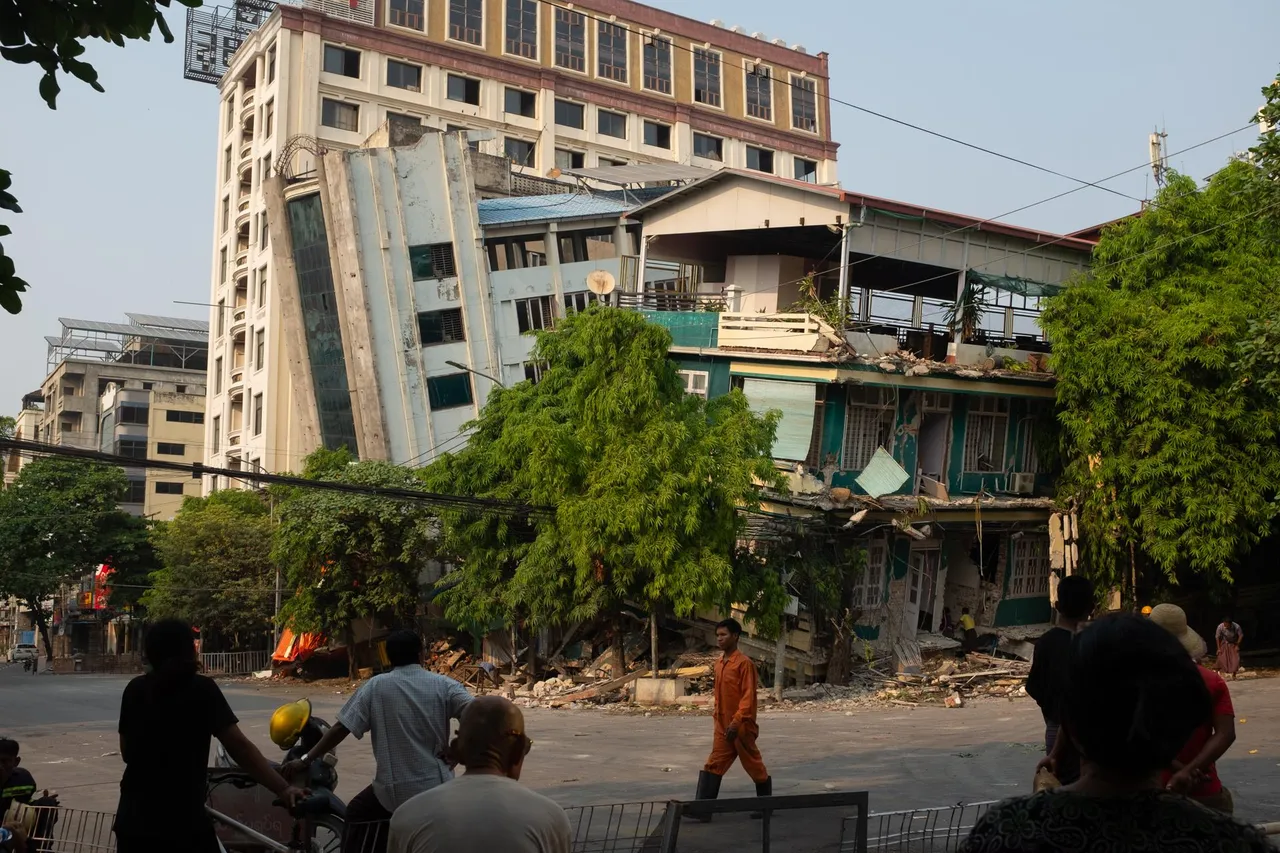 Rescue operations continue in Myanmar following powerful earthquake