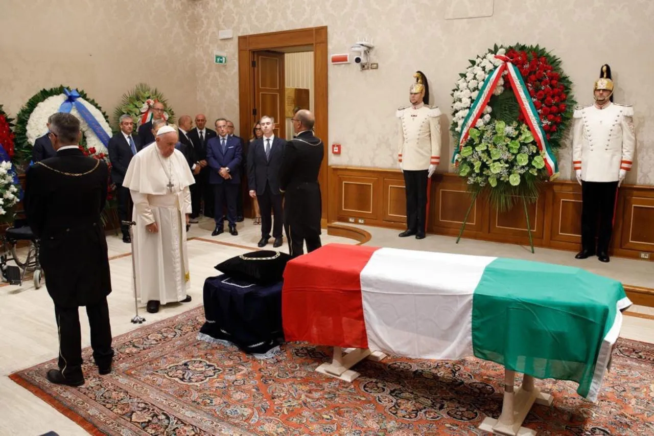 Pope Francis pays his respects at the coffin of the late Giorgio Napolitano in Rome