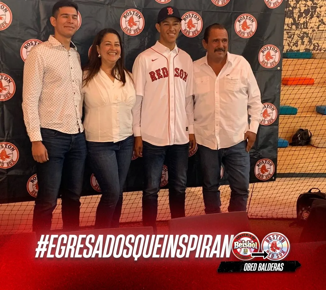 Obed Balderas firma con los Red Sox 2