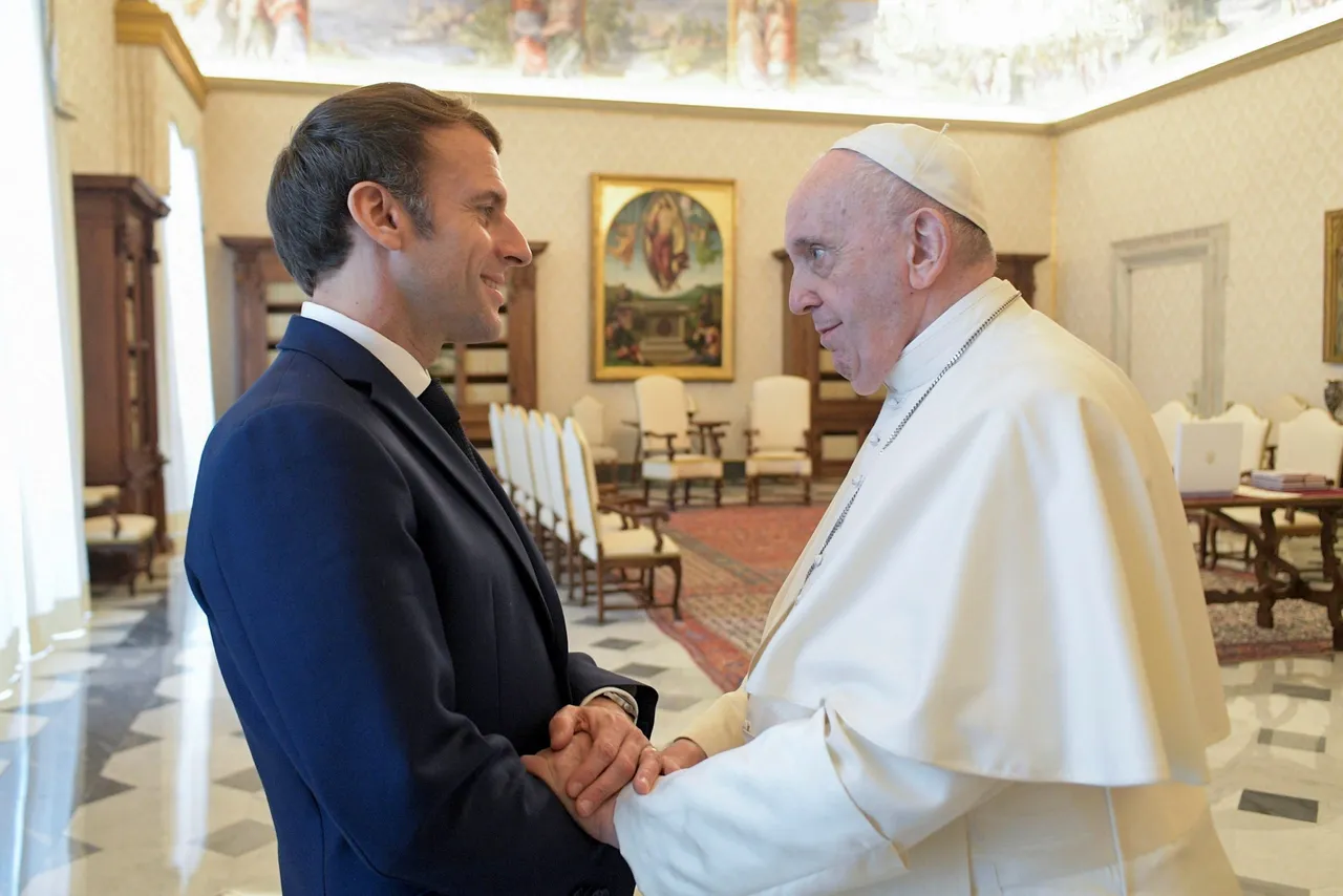 Pope Francis receives French President Macron in private audience