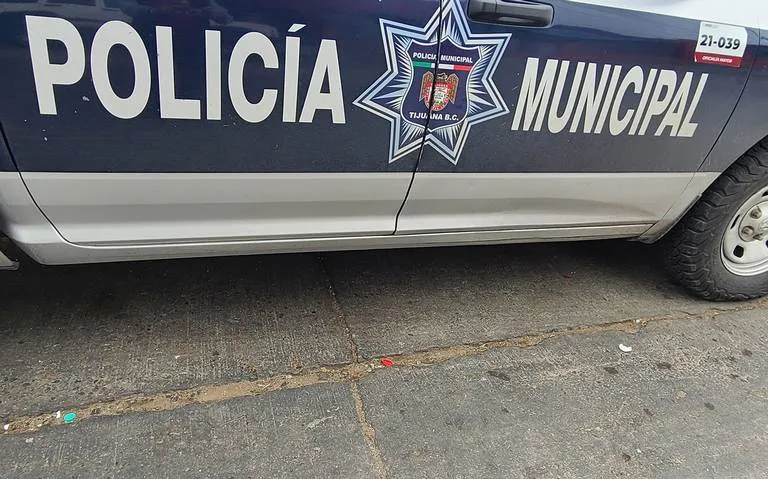 Policía