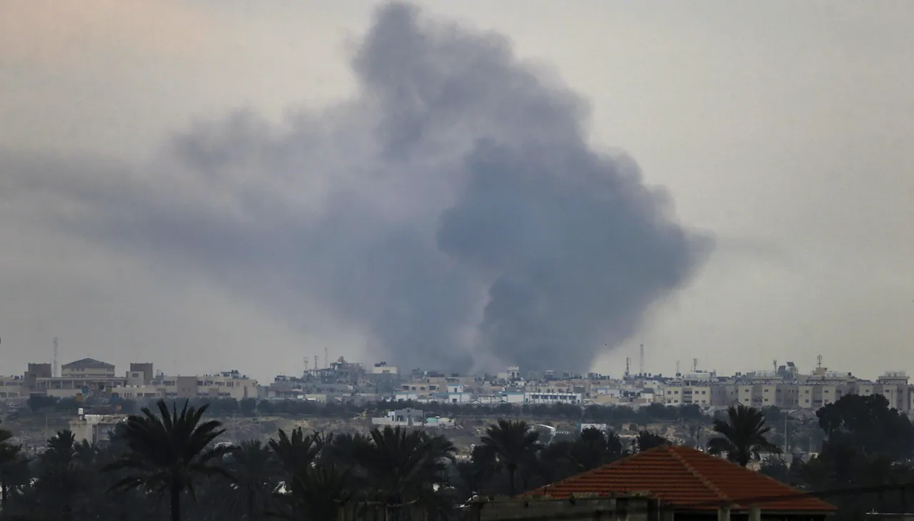 Rafah residents evacuate as Israeli ground offensive looms