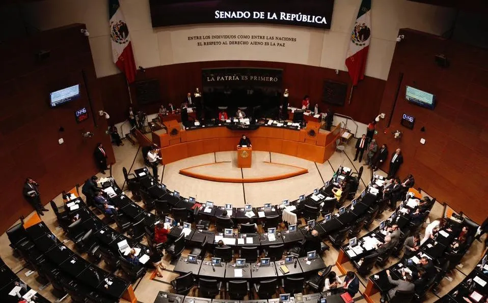 SENADO