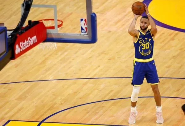 STEPHEN CURRY