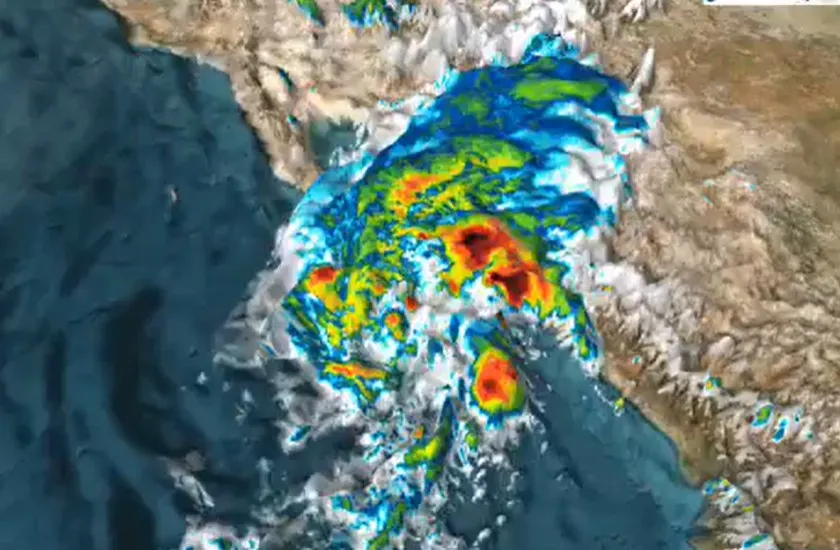 En las próximas horas, la tormenta tropical Lorena dará un giro hacia el norte y se desplazará paralelo a las costas de Baja California Sur