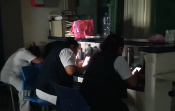 Hospital General de Chilpancingo a oscuras durante apagón