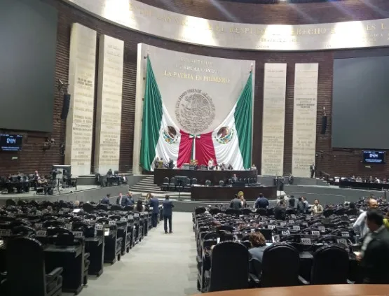 Diputados se incrementan salario y aguinaldo en 9.53%