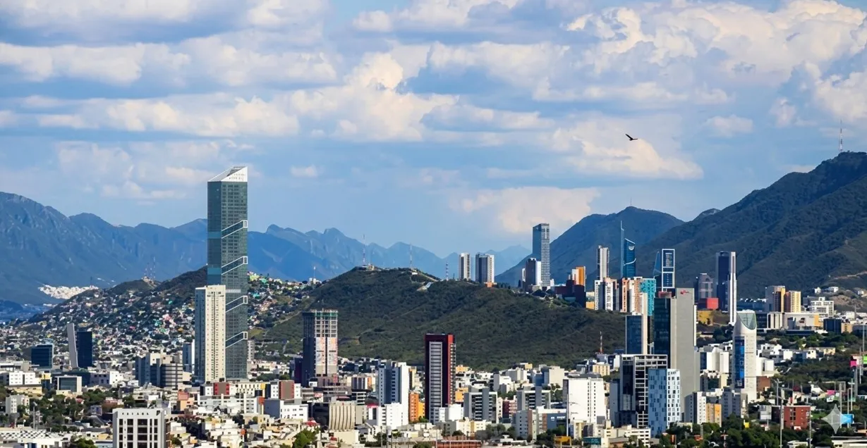 ¿Adiós al centralismo? El plan de Nuevo León para que los 32 estados atraigan inversión extranjera