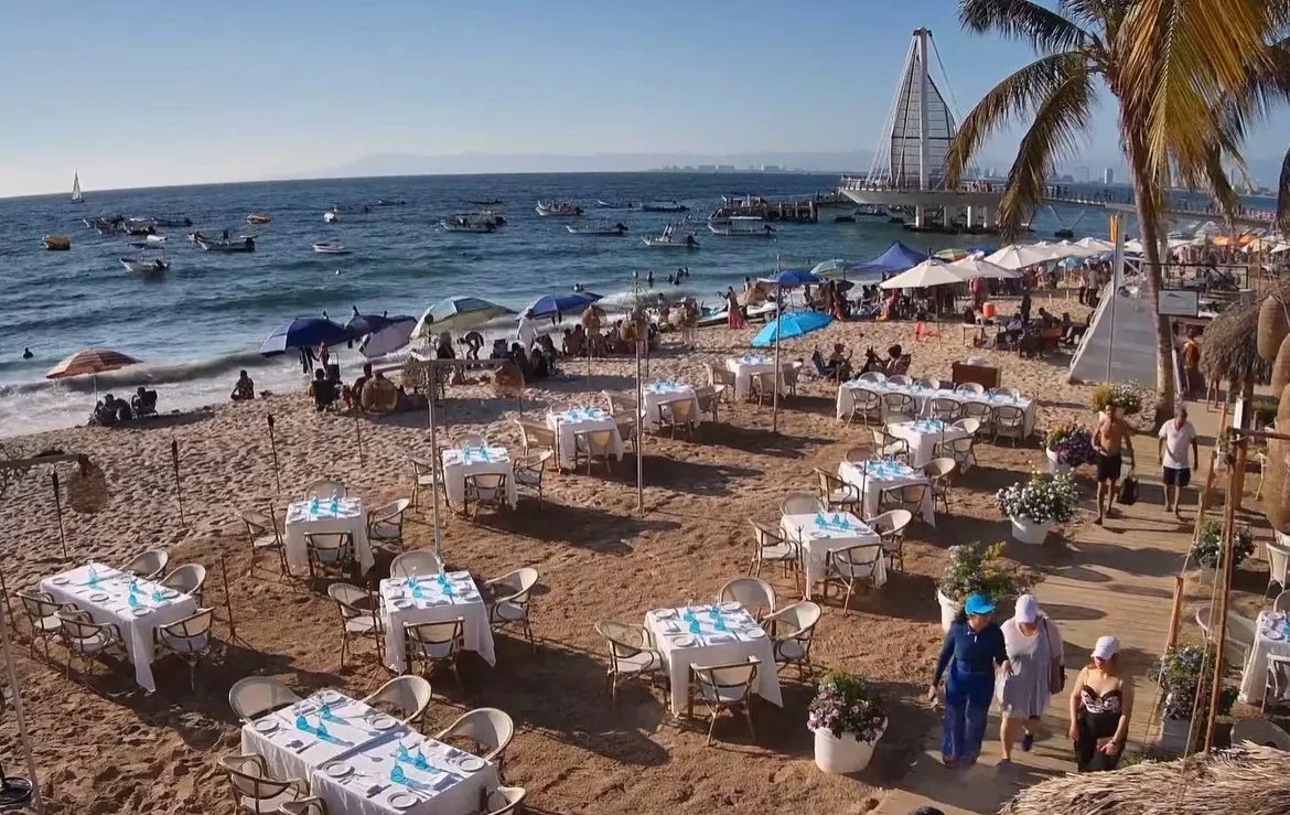 ¡Puerto Vallarta a tope! Esperan derrama de 1,600 millones de pesos en Semana Santa.